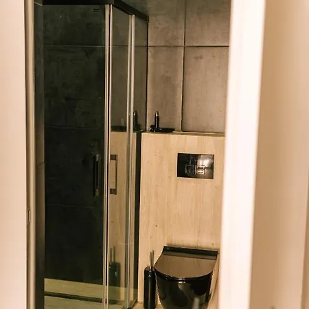 Vip Sky Apartment Lviv